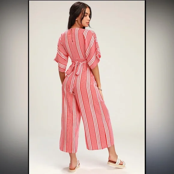 SOLD NWT Lulus Gone Coastal Red and White striped V-Neck Jumpsuit Size Small. - Picture 2 of 5